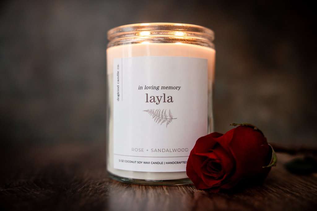 dog loss memorial candle for gift box with pet's name