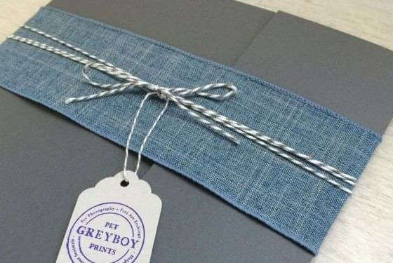 Say-Goodbye-Pet-Shadow-Box with collar
